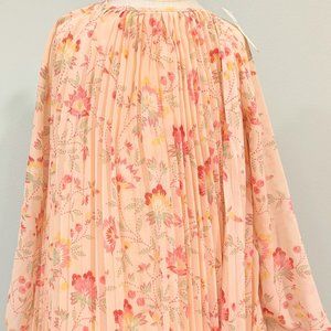 Floral long sleeve pleat dress, new w tag, 5 years